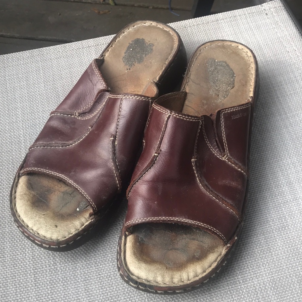 🟤 Hush Puppies Sandals 🟤
